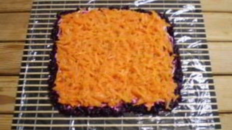 селедка под шубой в виде рулета