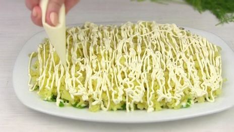 селедка под зеленой шубой с сыром и без свеклы