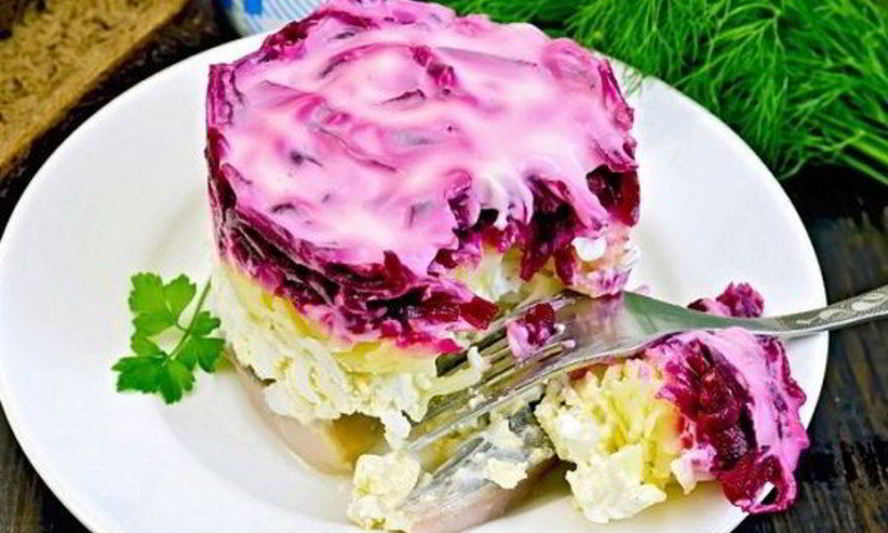 Рецепт сочная сельдь под шубой с яблоком