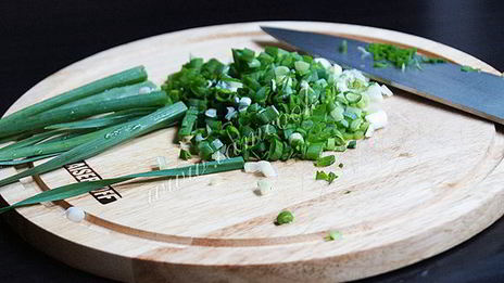 судак под шубой из икры