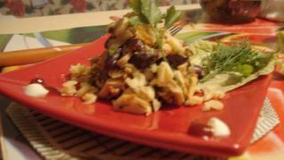 Салат с фасолью и крабовыми палочками