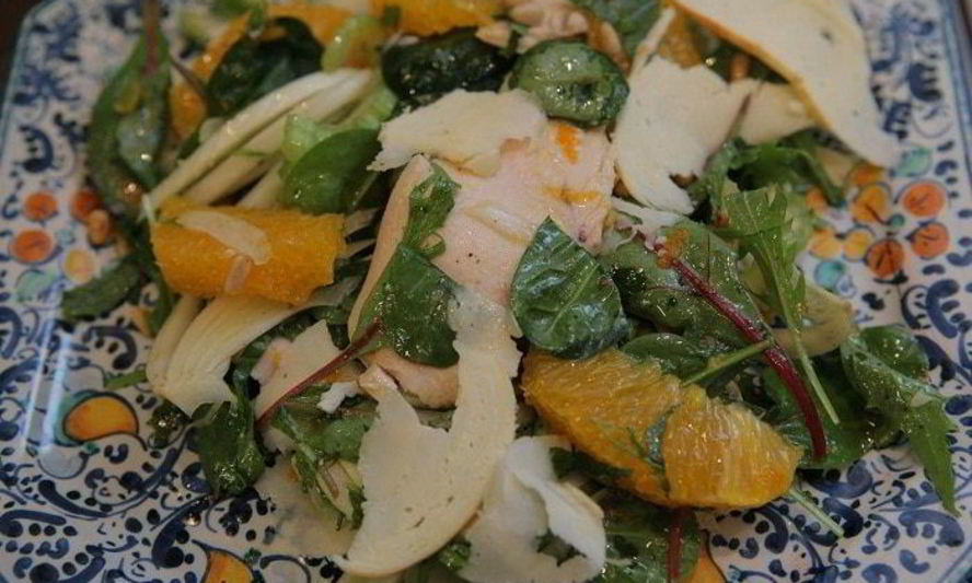 Рецепт салат с куриной грудкой, фенхелем и сельдереем