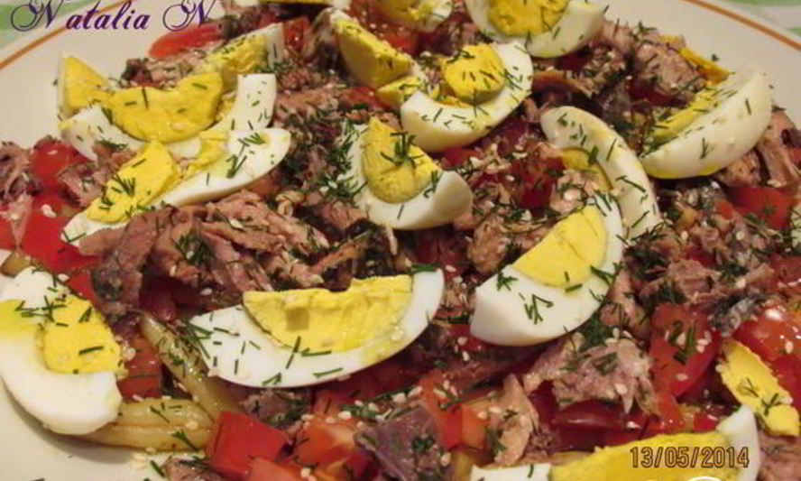 Рецепт салат с тунцом и спаржевой фасолью