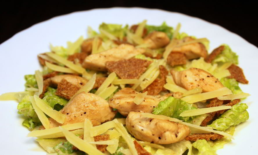 Рецепт диетический салат цезарь с йогуртово-горчичной заправкой