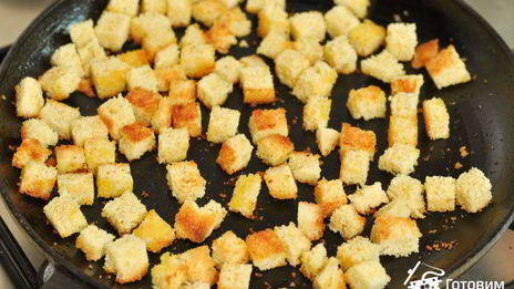 салат цезарь с креветками