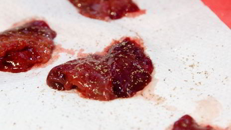 салат цезарь с куриной печенью