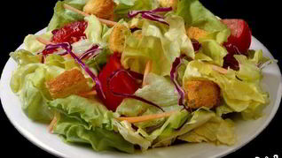 Салат Цезарь с перцем