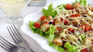 Салат Цезарь с семгой по-сибирски