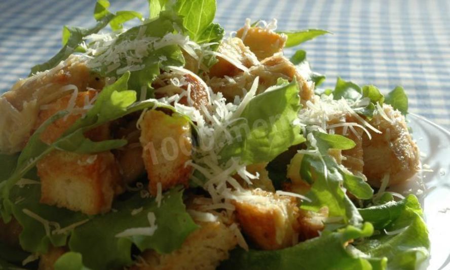 Рецепт салат цезарь с сухариками