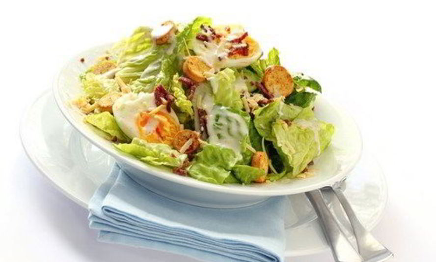 Рецепт салат цезарь с желтыми помидорами черри и изюмом