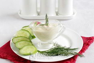 Соус для салата Цезарь на йогурте