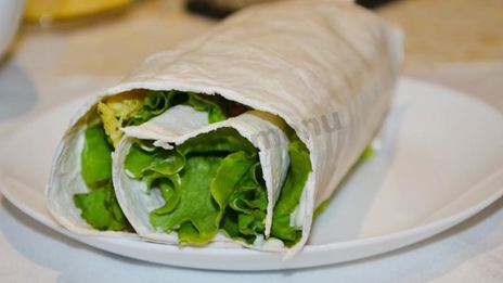 цезарь ролл с курицей без майонеза