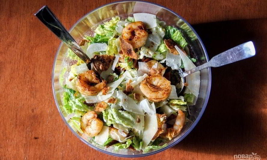 Рецепт цезарь с креветками простой