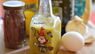 Заправка для салата Цезарь и салат