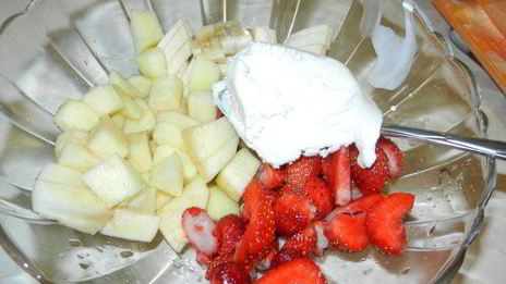 фруктово-ягодный винегрет