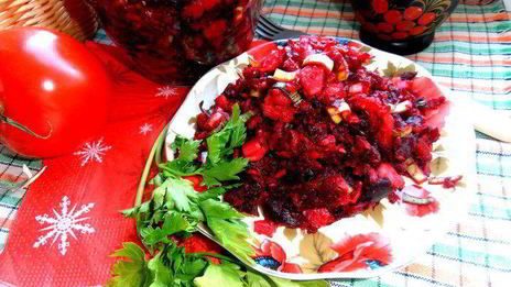 салат винегретный мотив с пикантной заправкой