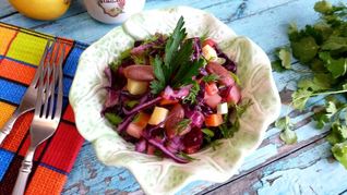 Винегрет с фасолью и красной капустой