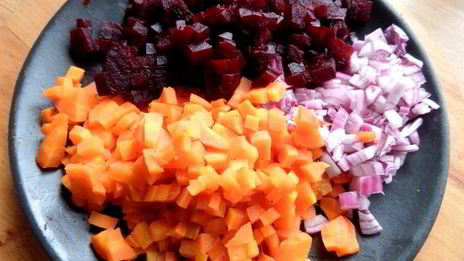 винегрет с фасолью и жареным луком