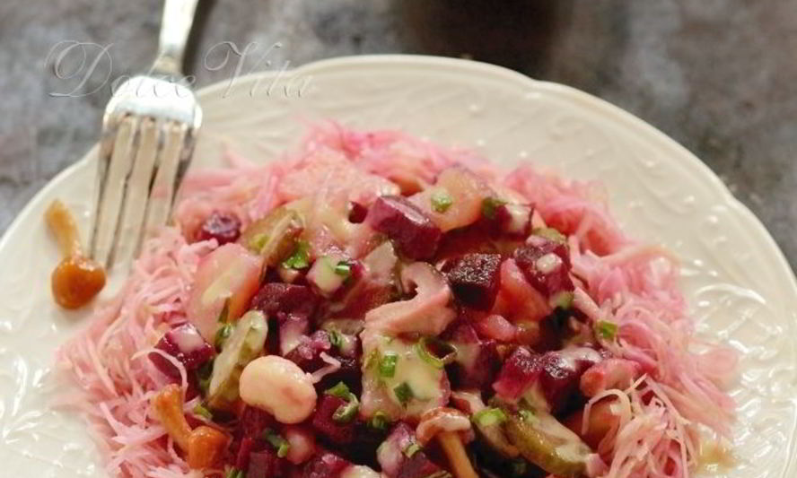 Рецепт винегрет с капустой, грибами и заправкой без масла