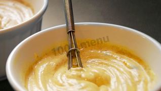 Домашний майонез с вареным яичным желтком и горчицей