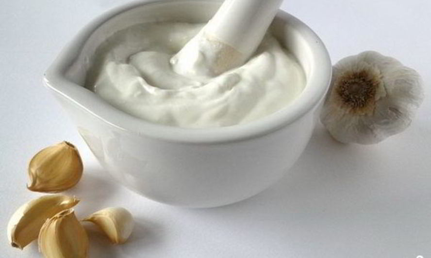 Рецепт молочно-чесночный соус