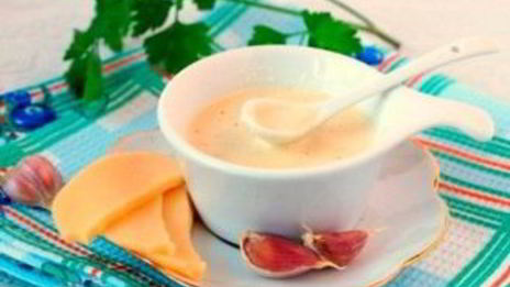 молочно-чесночный соус