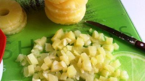 приправа-соус с ананасом и горьким перцем