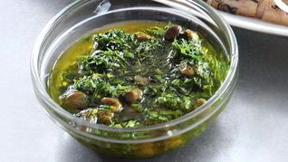 Салат-заправка из зелени