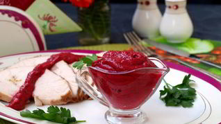 Соус к мясу из кизила