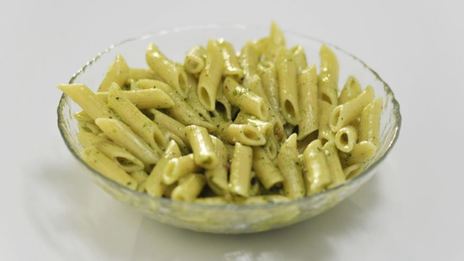 паста с соусом песто