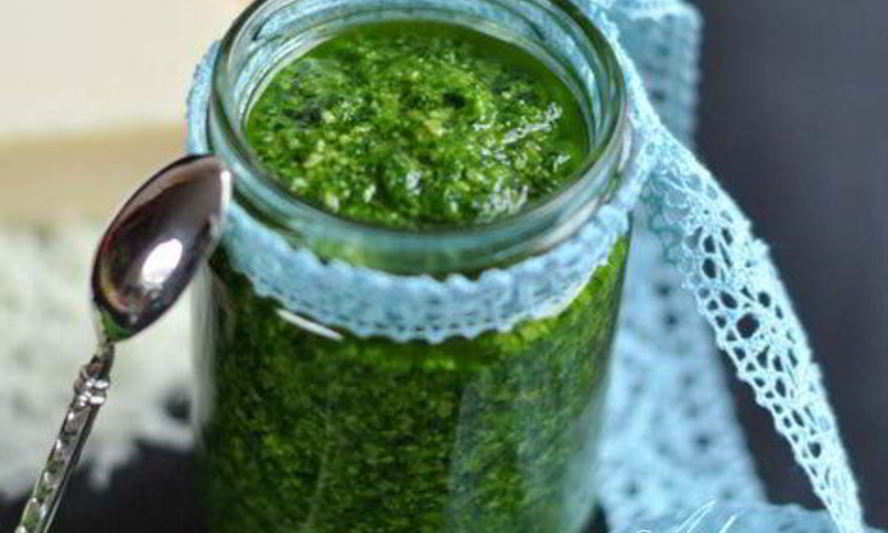 Рецепт песто из черемши с миндалем