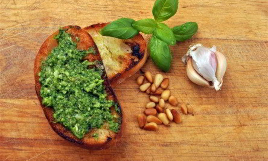 Рецепт песто из рукколы и фисташек