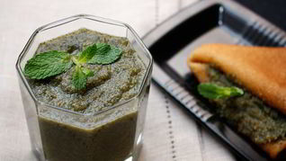 Сладкий мятный песто