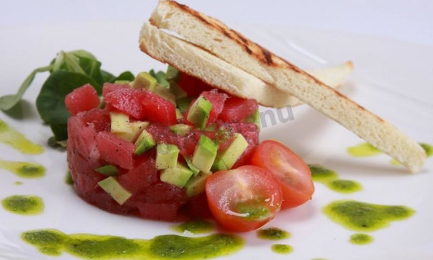 Рецепт тартар из тунца с авокадо