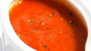 Томатный соус для пиццы с базиликом и орегано