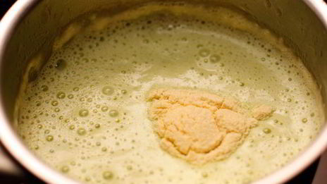 зеленый сливочный соус