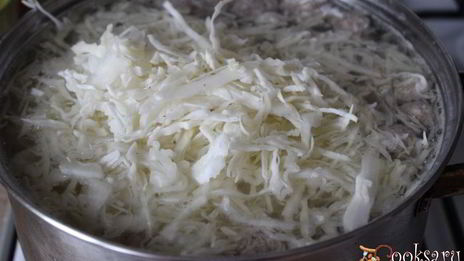 борщ с фрикадельками