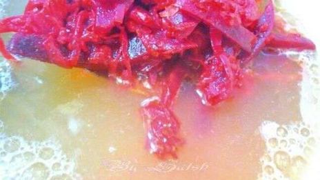 борщ с галушкой