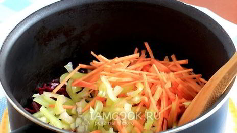 борщ с говядиной