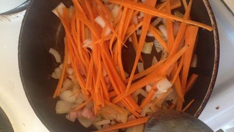 борщ в горшочках