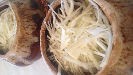 борщ в горшочках