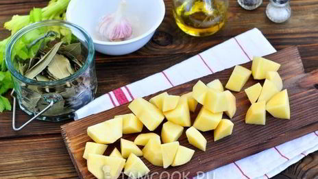 классический борщ с курицей