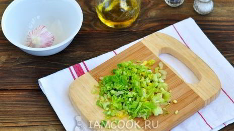 классический борщ с курицей