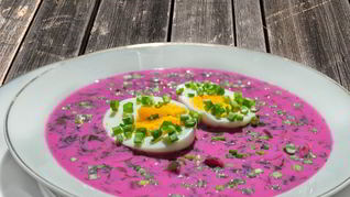 Классический холодный борщ