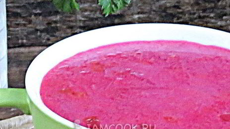 красный борщ с фасолью и копченостями