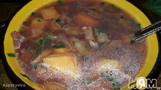 Постный борщ с нутом