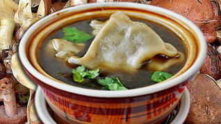 Бульон с грибными ушками