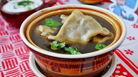 бульон с грибными ушками