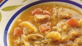 Бульон с курицей и макаронами