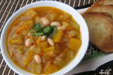 Фасолевый суп на курином бульоне